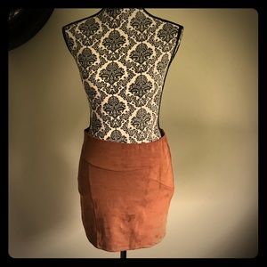 Express Skirt, faux suede, size s/p